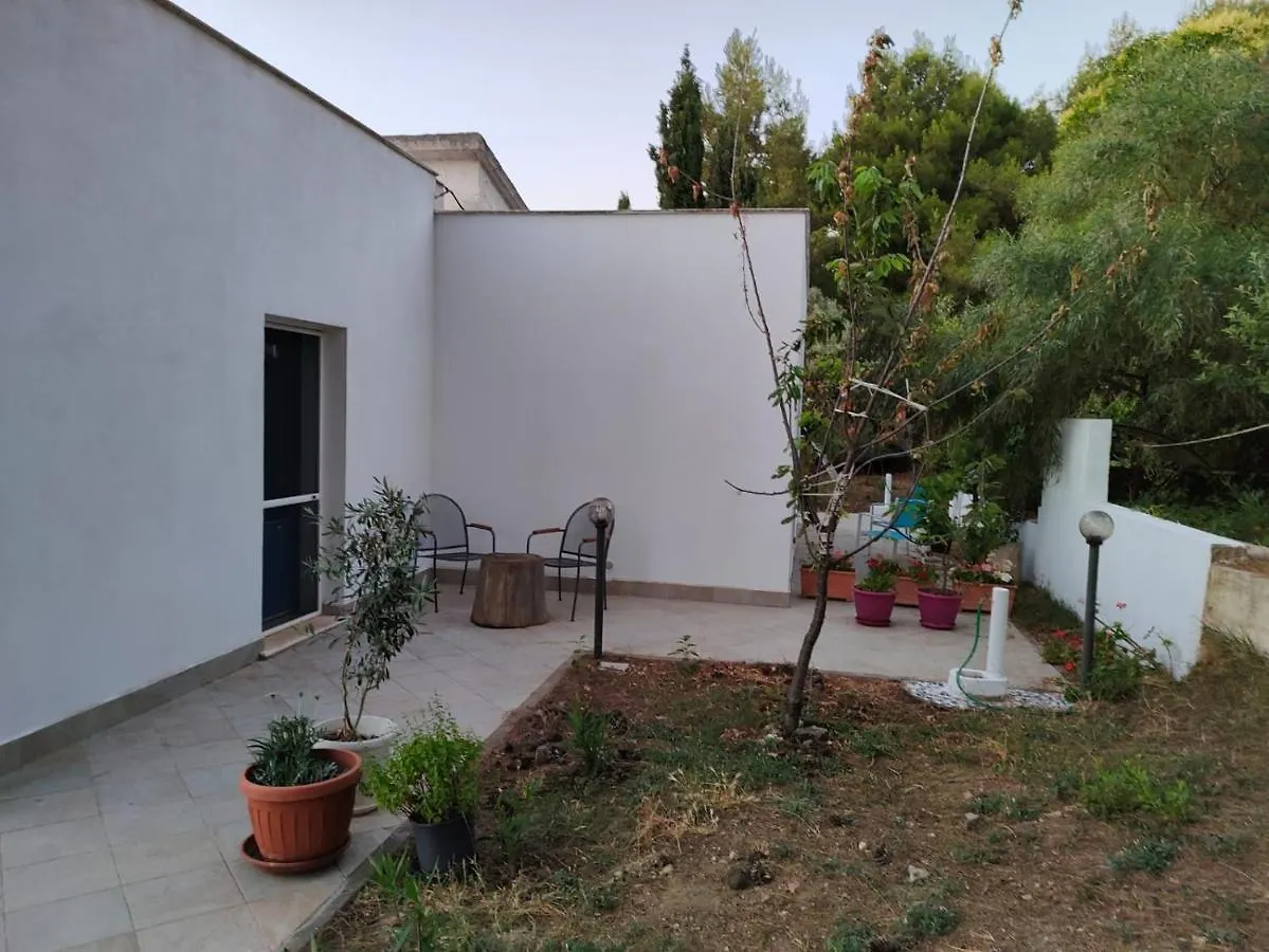 Filoxenia Di Umberto Guest House Sassari Country house