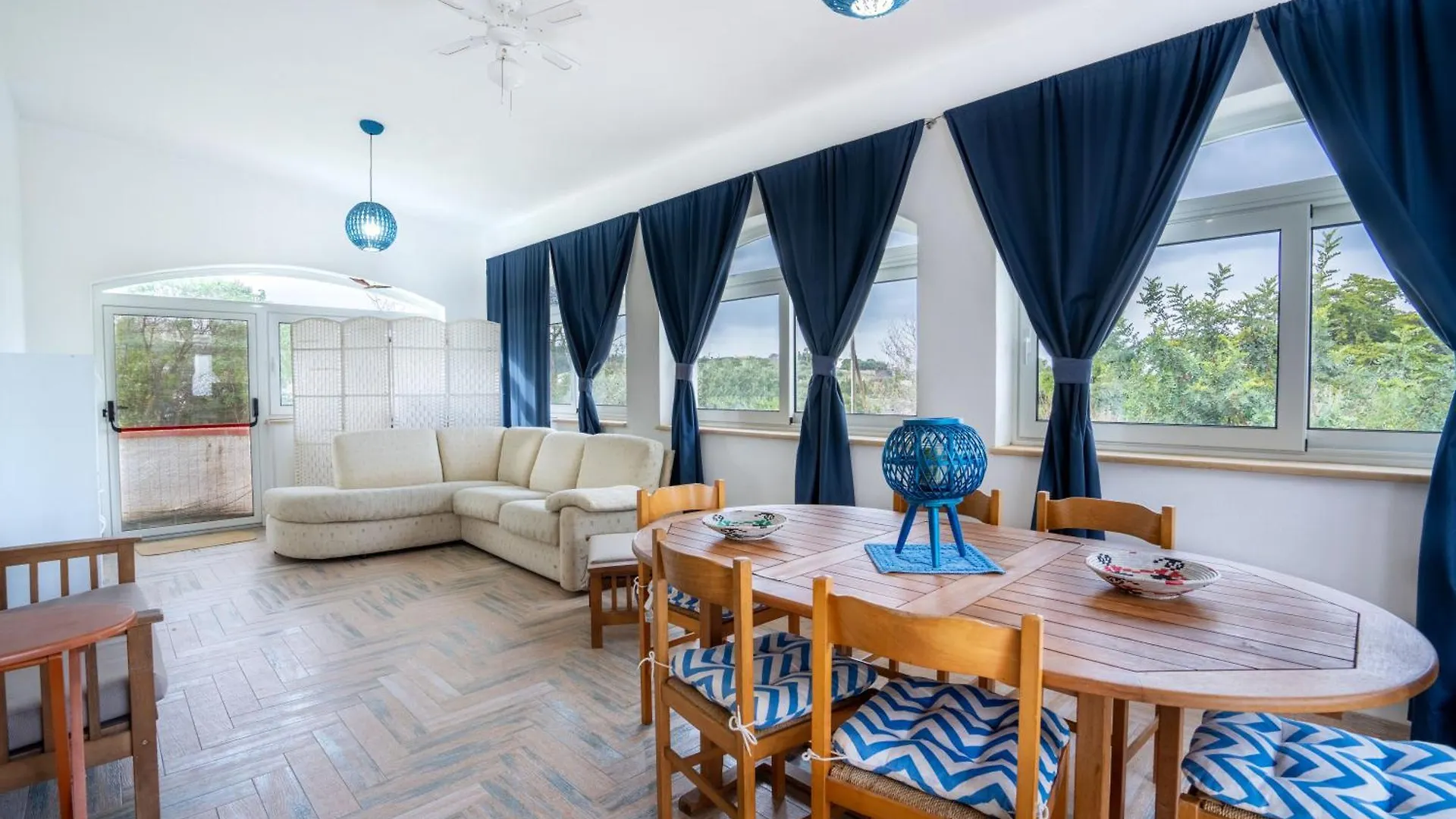 Country house Filoxenia Di Umberto Guest House Sassari