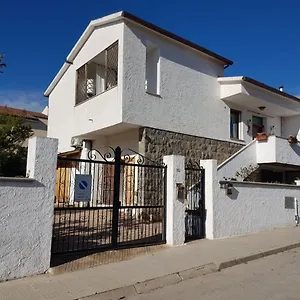 La Perla Bianca Bed & Breakfast